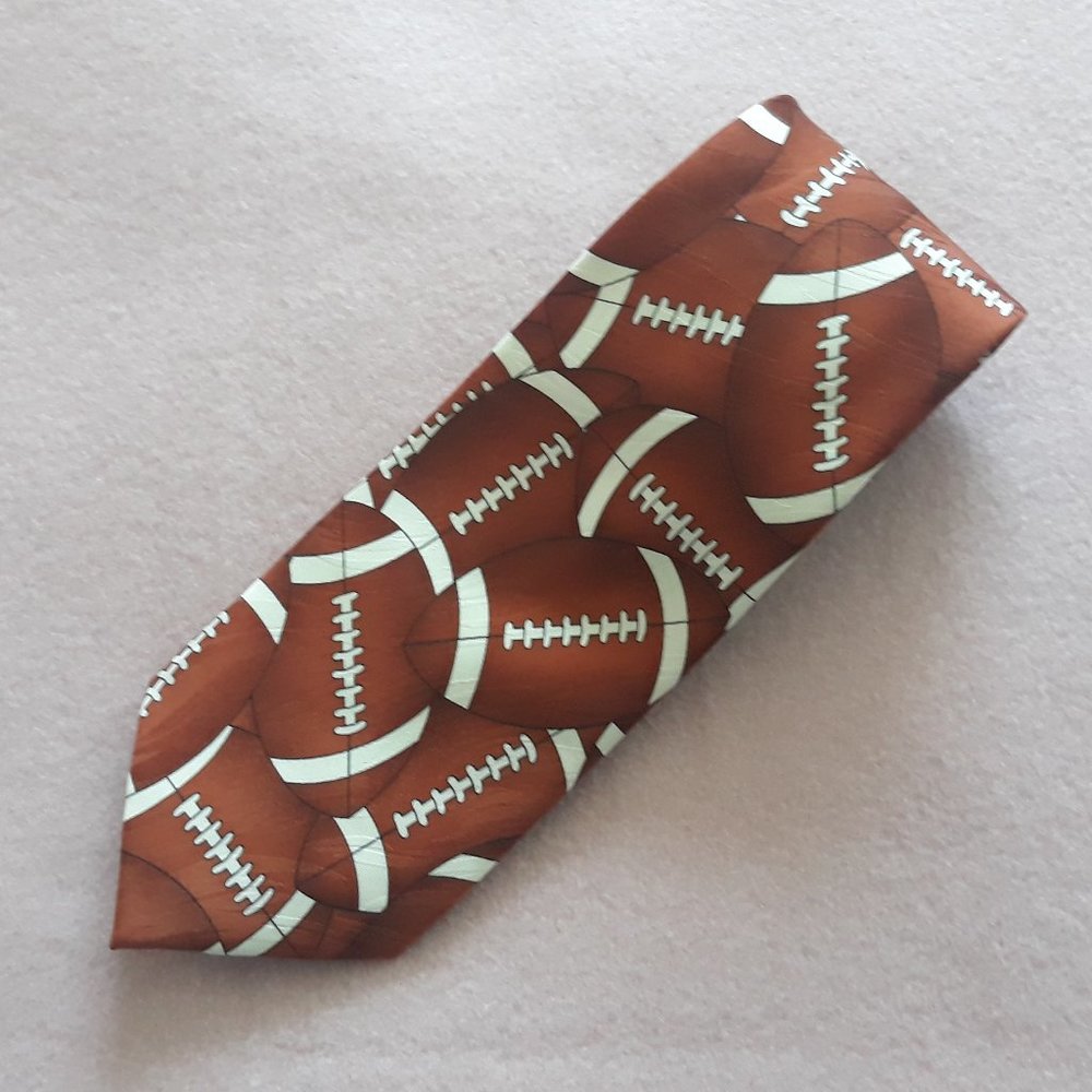 Keith Daniels Men's Novelty Tie=Play Ball Series 1, 2 of 6 Football Print